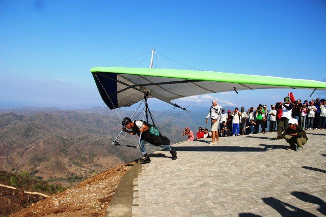 Desa Mantar Sebuah Negeri di Atas Awan