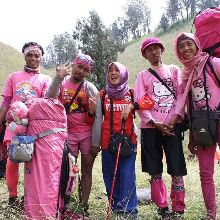 Biar Pendakianmu Aman dan Nggak Ilang di Gunung, Ini Tips Penting dari Pendaki Hello Kitty!