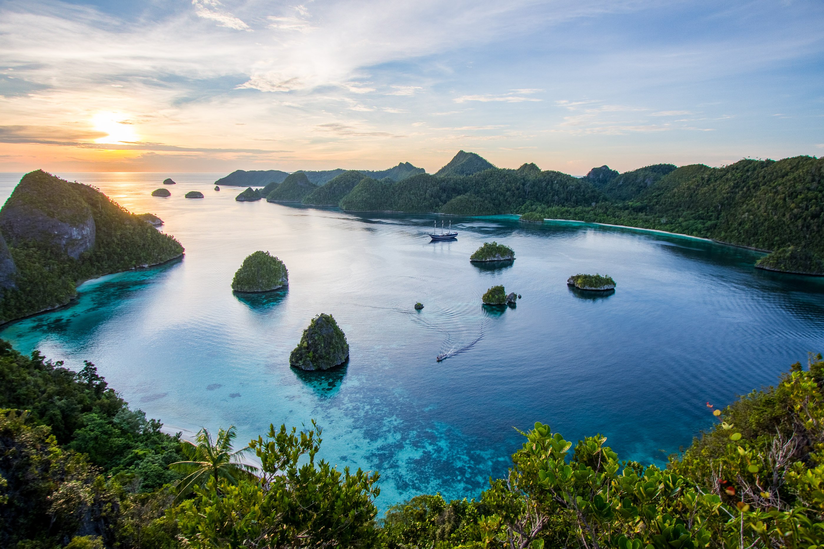 Mimpi Apa yang Bisa Mengalahkan Mimpi ke Raja Ampat? Yuk Wujudkan Nyata Ke Surga Itu!