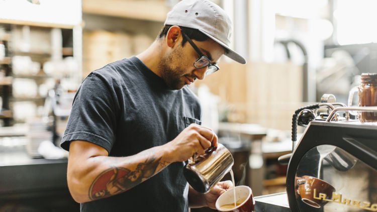 Kopi Bukan Sekedar Minuman, Ia Adalah Media Cerita yang Paling Menyenangkan