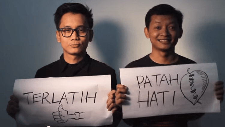 Buat Kamu Yang Baru Putus Cinta 12 Lagu Ini Mengajakmu Bangkit