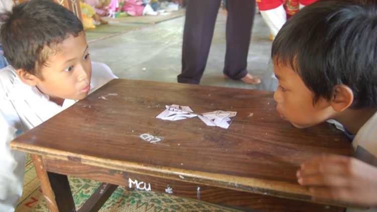 6 Kenakalan Khas Anak 90an yang Pasti Bikin Kamu Rindu Dengan Masa Kecil