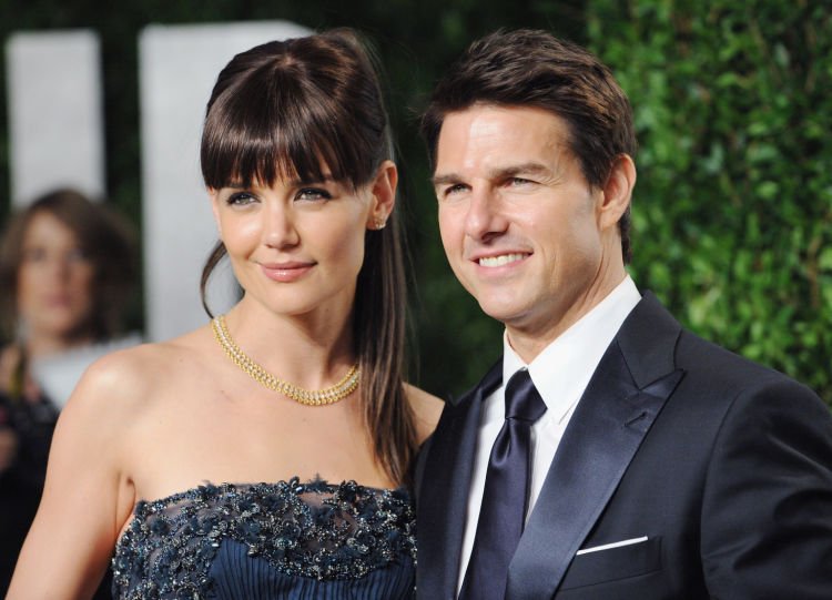 WEST HOLLYWOOD, CA - FEBRUARY 26: Actor Tom Cruise and wife actress Katie Holmes arrive at the 2012 Vanity Fair Oscar Party at Sunset Tower on February 26, 2012 in West Hollywood, California. (Photo by Jon Kopaloff/FilmMagic)