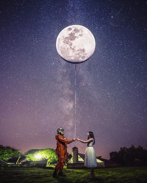 Foto Prewedding Nggak Harus Mesra dan Serba Romantis. Yang Lucu-lucu Begini Juga Bisa!