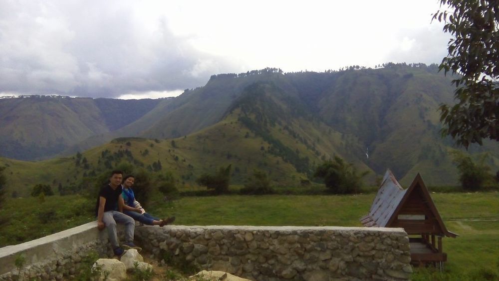 Kisahku di Gunung Keramat Suku Batak