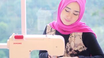 Buatmu yang Pingin Menekuni Bisnis Fashion, Dian Pelangi Berbagi Tips yang Layak Diikuti!