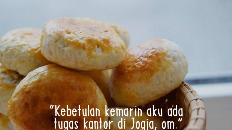 Enggak Cuma Martabak, 15 Barang Ini Bisa Kamu Kasih ke Calon Mertua. Biar Makin Klop~