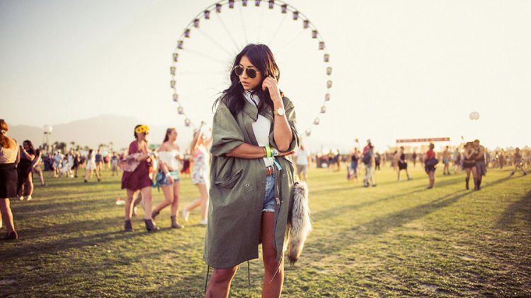 7 Inspirasi Fashion a la Coachella yang Cocok buat Gaya Sehari-Hari Kamu