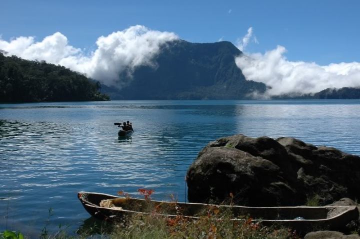 danau gunung tujuh