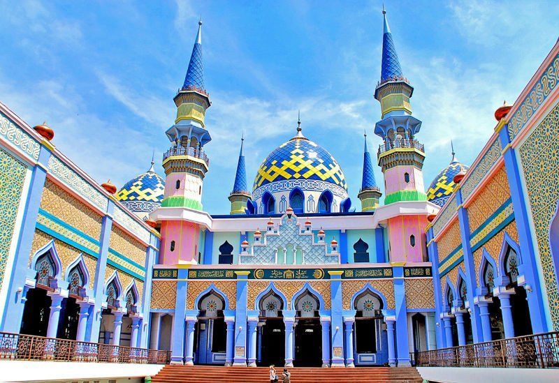 Masjid-masjid Indah Buat Safari Tarawih. Nggak Cuma Instagrammable, Juga Bikin Khusyuk Bertasbih