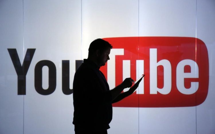 salah satu tindakannya yaitu kirim surat ke YouTube