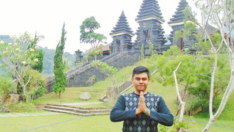 Pura Parahyangan Bogor, Satu Lagi Tempat Wisata Hits yang Harus Kamu Kunjungi di Akhir Pekan