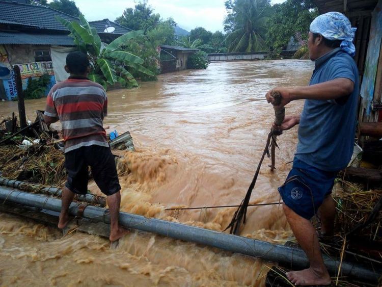 Bahaya masih mengancam wilayah pesisir barat Banten.