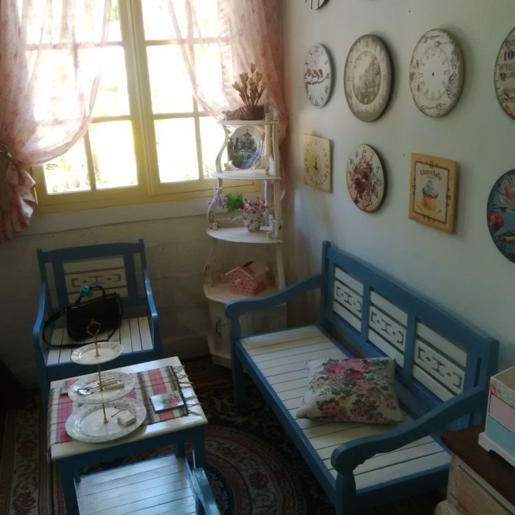 ini nih galeri shabby chic nya, berasa main ke rumah nenek deh. hihiii