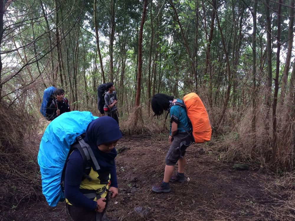 Wanita yang Suka Melangkahkan Kakinya ke Gunung Layak Dipertahankan Sekarang dan Juga Nanti