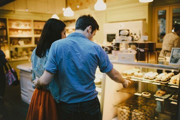 cuma diajak beli roti aja juga nggak apa-apa kok