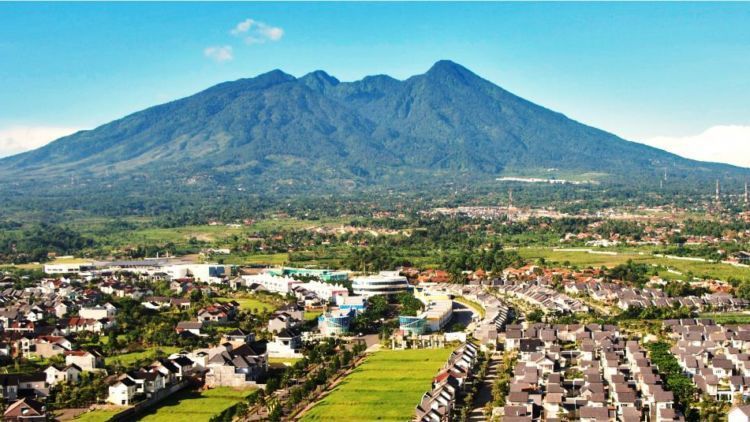 5 Tips Mendaki Gunung Salak agar Aman & Lancar