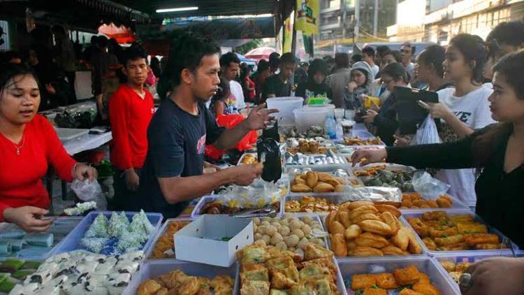 Hanya Ada di Indonesia, 5 Hal yang Terjadi Pada Bulan Ramadhan