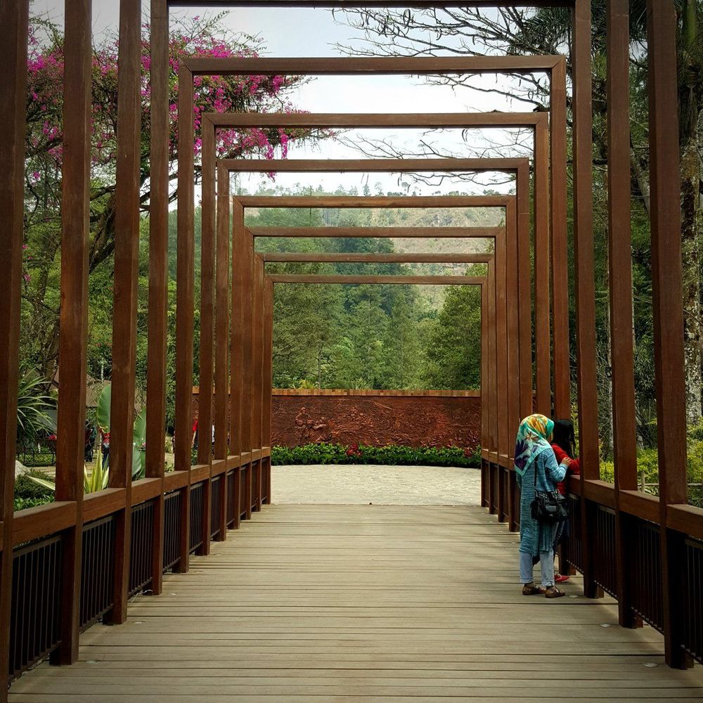 Destinasi Liburan di Daerah Bandung ini Cocok Banget buat Liburan Singkat!