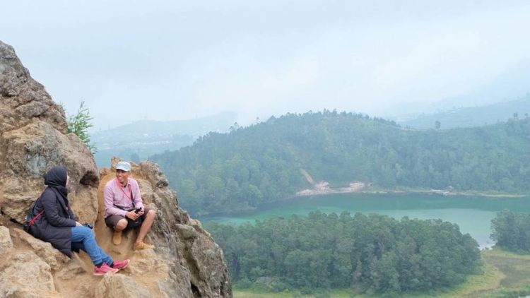 Teruntuk Partner Pendakian Tercinta. Begitu Mudah Mendaki Gunung, Kapan Mendaki Pelaminan Bersamaku?