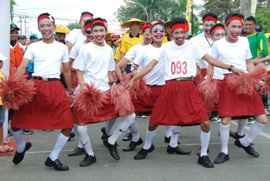 10 Baju Unik dan Lucu Bertema 17 Agustus, Memeriahkan Kemerdekaan kan Nggak Ada Salahnya