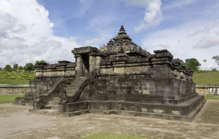 Candi Sambisari, salah satu peninggalan sejarah Hindu