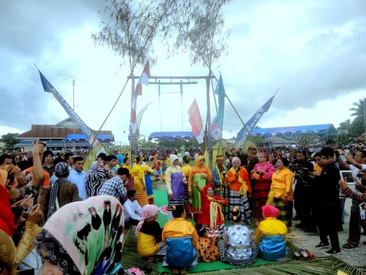 Upacara Kabuenga di Wakatobi