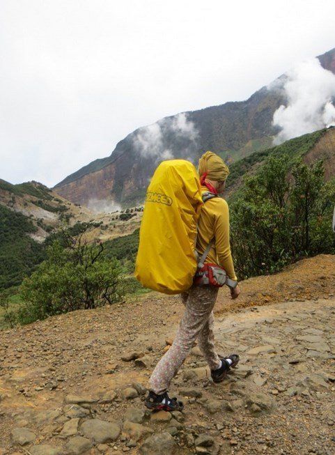 maafkan aku, kala itu di Prau pertama kali aku meninggalkanmu