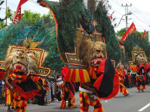 Jangan Mengaku Wong Jowo Timur Kalau Kamu Masih Belum Tahu 7 Tari Eksotis Budaya Ini