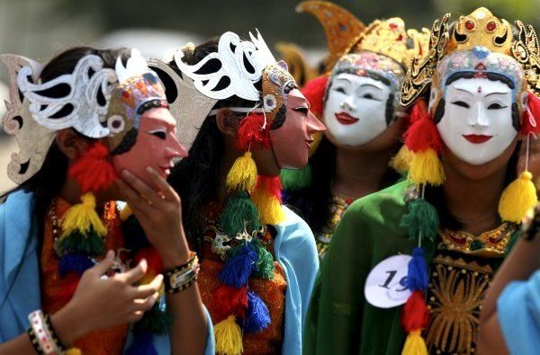 Jangan Mengaku Wong Jowo Timur Kalau Kamu Masih Belum Tahu 7 Tari Eksotis Budaya Ini