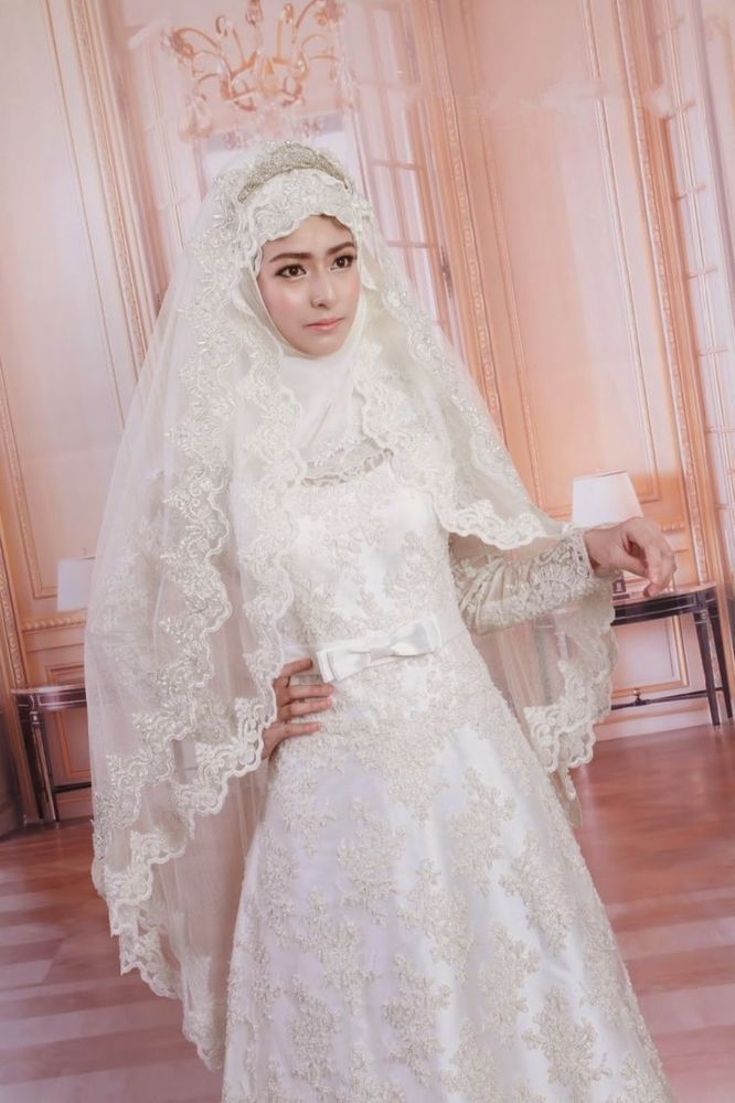 15 Inspirasi Gaun  Pernikahan Syar i Ini Bisa Dicontek 