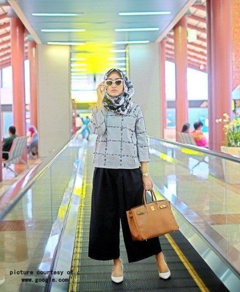 5 Inspirasi Office Look Hijab Ini Membantumu Tampil Menarik Saat Interview Kerja