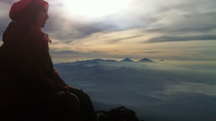 Untuk Jodoh yang Sedang Berhijrah, Bersabarlah Untuk Ikatan yang Lebih Indah