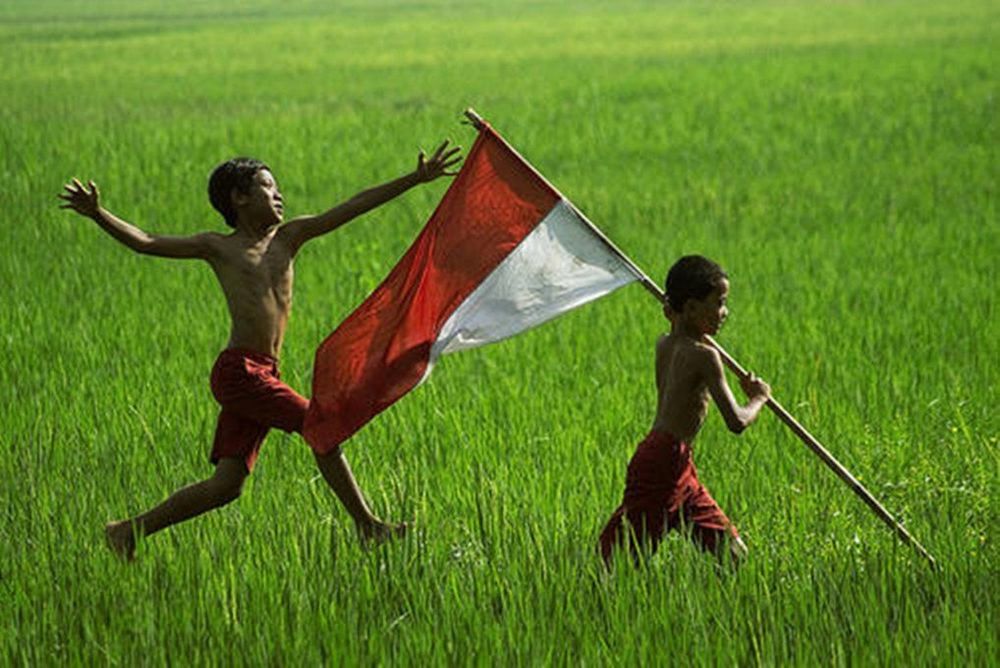 Muda, Berani, dan Bangga Menjadi Indonesia!