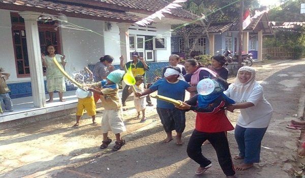 4 Dari 13 Perlombaan 17 Agustus-an Ternyata Menyimpan Sejarah yang Tragis