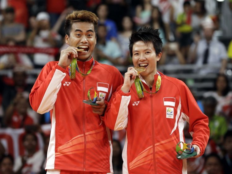 Owi dan Butet