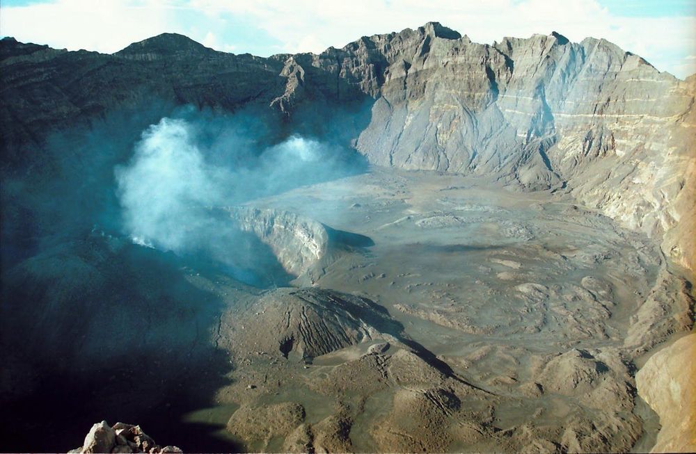 Keistimewaan Gunung Raung yang Harus Kamu Tahu