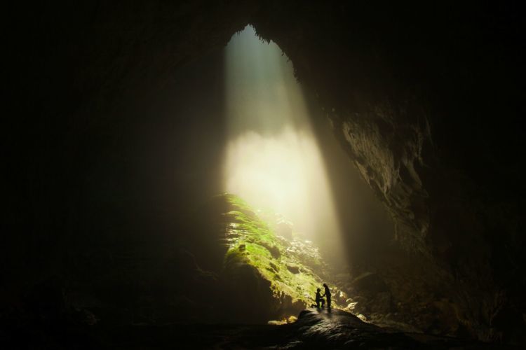 gua hang son doong di Vietnam