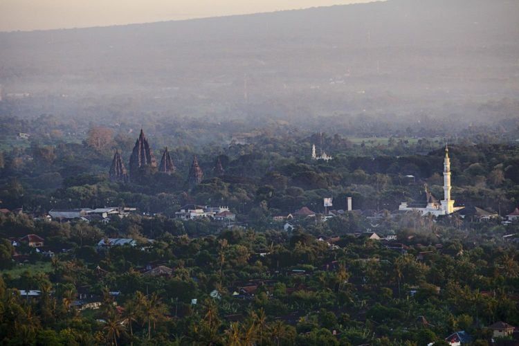 Prambanan dari ketinggian