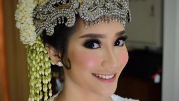 Jangan Ngaku Orang Pasundan Kalau Kamu Nggak Tahu Makna Di Balik Riasan Pengantin Sunda Siger