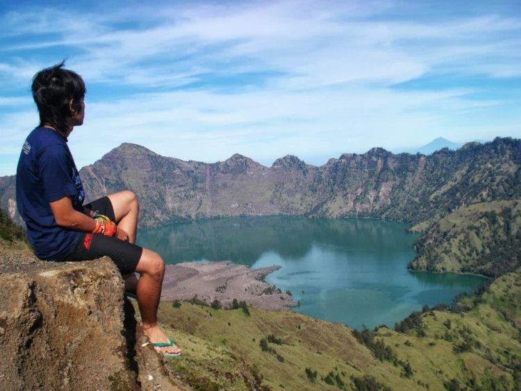 Anak gunung tuh gampang bosan~