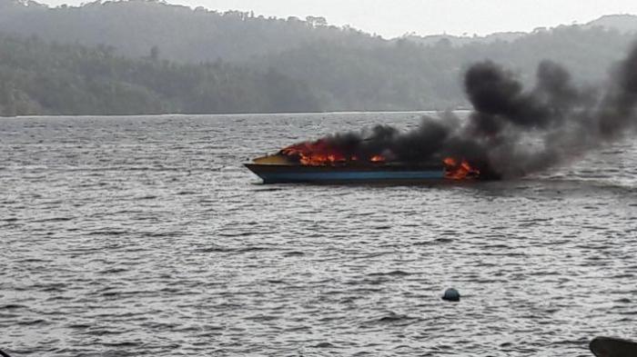 siapa yang nggak panik kalau baru jalan sebentar sudah begini