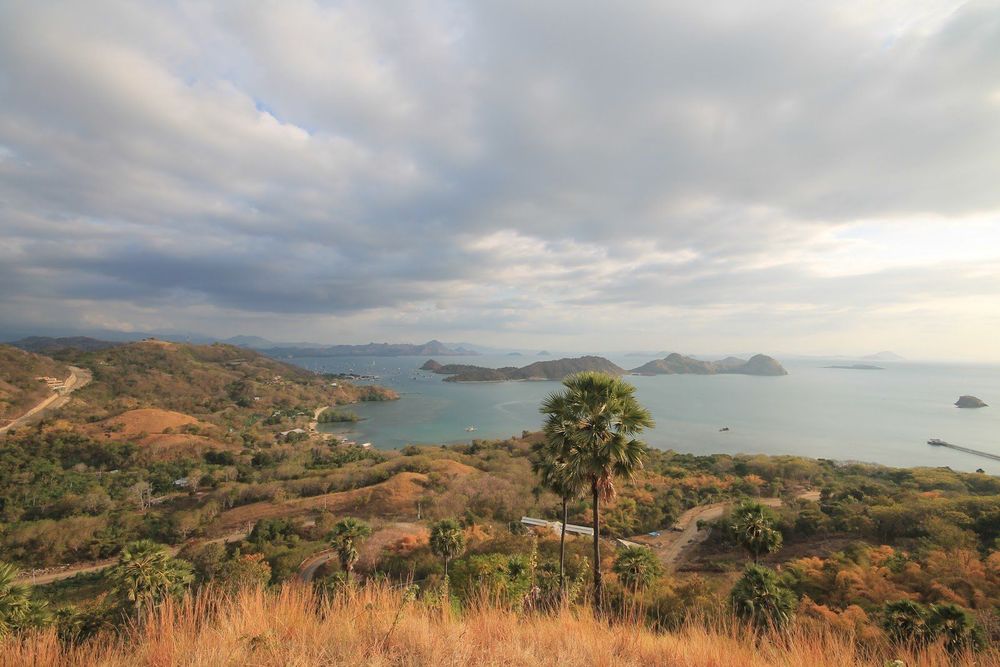 Selain Komodo, Ini 5 Aset Wisata Lain yang Wajib Kamu Kunjungi di Labuan Bajo