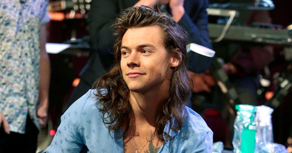 Setelah 6 Bulan Dirahasiakan, Akhirnya Rambut Pendek Si Harry Styles Dipublikasikan! Makin Emmesh