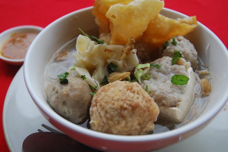 Bakso Atau 'Oskab' Malang Ini Bikin Lapar Perut dan Mata. Wajib Coba!