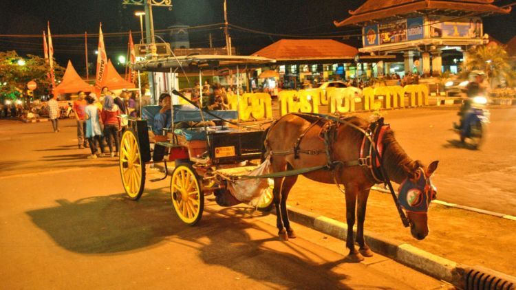 Kamu Belum Ngerasain Jadi Mahasiswa Jogja Kalau Belum Melakukan Hal-Hal Ini! Cek Mana yang Paling Sering Kamu Lakukan?