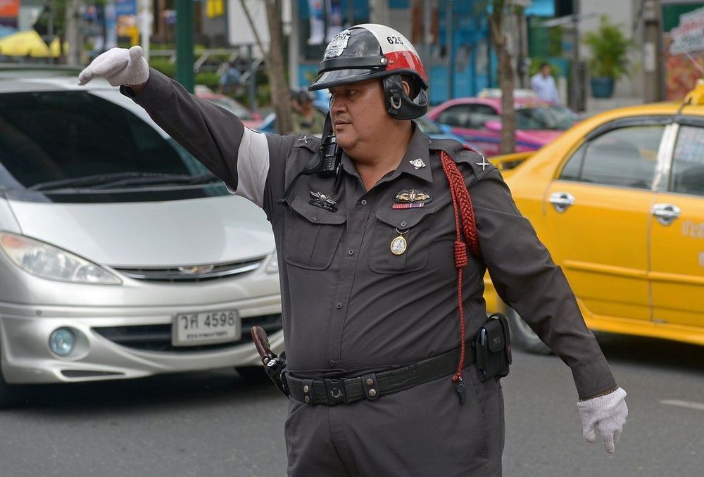 Nggak Usah Baper, Nggak Perlu Minder. Cowok Perut Buncit Harus Tetap Percaya Diri dengan Alasan-Alasan Ini