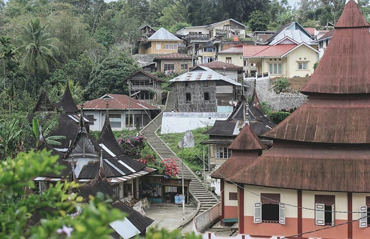 nagari Pariangan yang teratur via sumbar_rancak