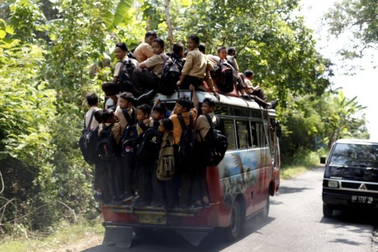 Angkutan Umum Jalan raya Andong-Kemusu Boyolali