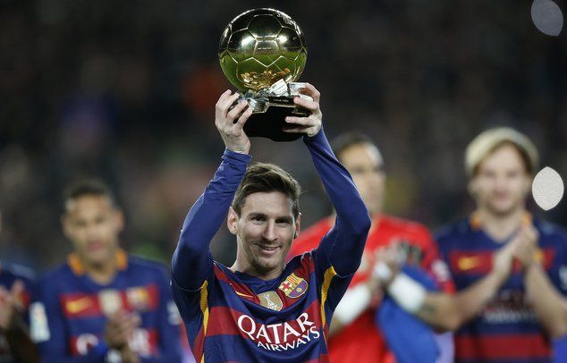 FC Barcelona's Lionel Messi, from Argentina, holds up his Ballon d'Or (Golden Ball) award as European Footballer of the Year prior the Spanish La Liga soccer match between FC Barcelona and Athletic Bilbao at the Camp Nou stadium in Barcelona, Spain, Sunday, Jan. 17, 2016. (AP Photo/Manu Fernandez)